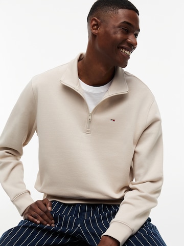 Bluză de molton de la Tommy Jeans pe bej