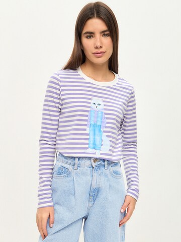 CAT by Maniita Lacitta Shirt in Lila