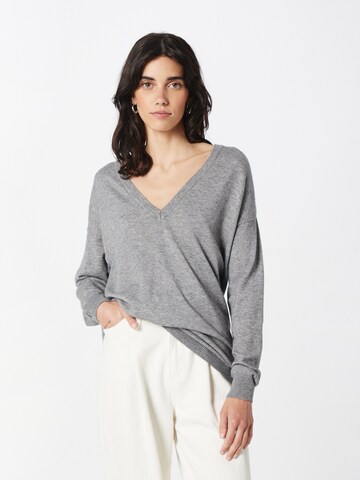 OBJECT Sweater 'THESS' in Grey: front