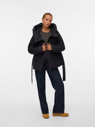 Veste d’hiver 'VMMIA' VERO MODA en noir