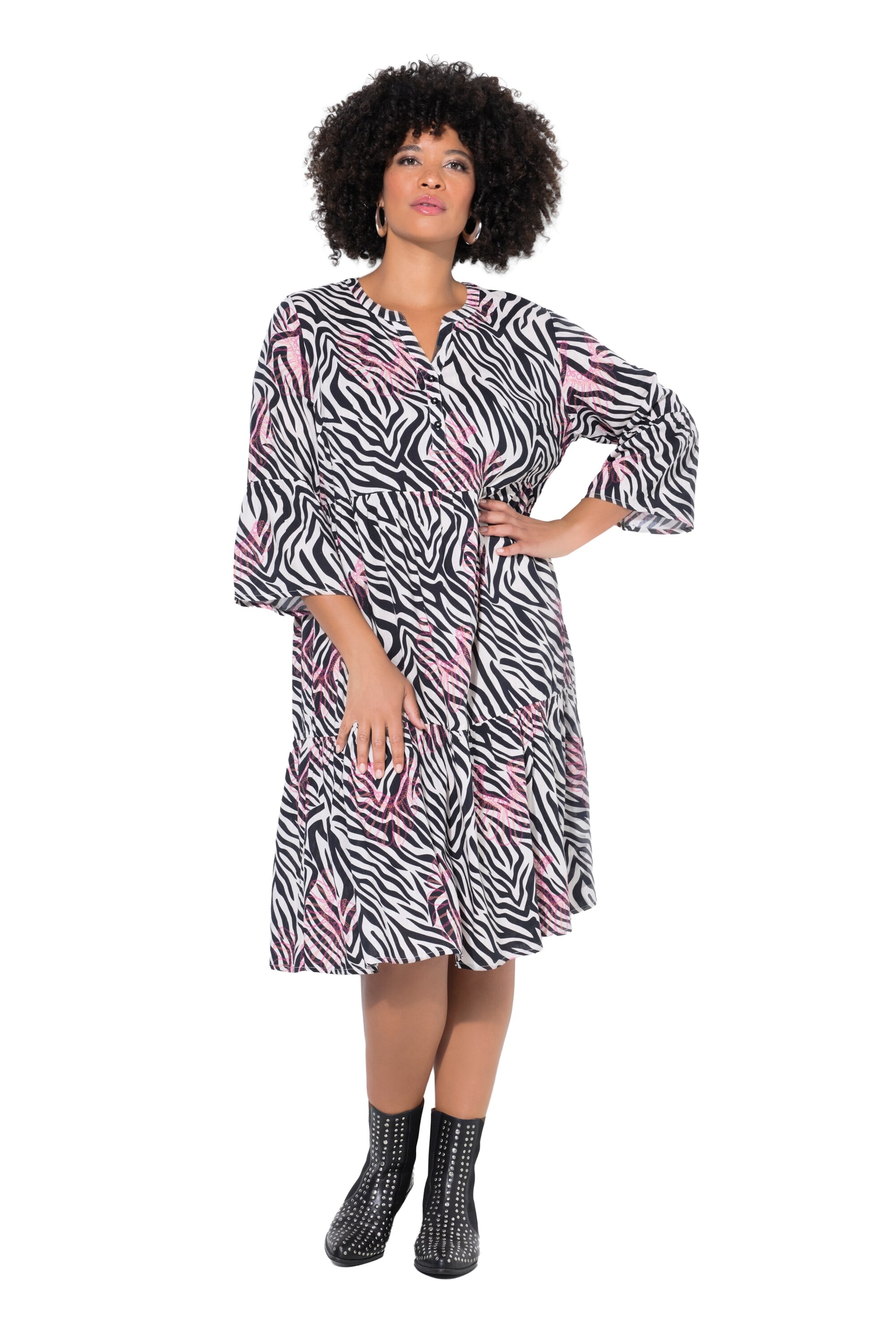 Angel of Style Dress in Black