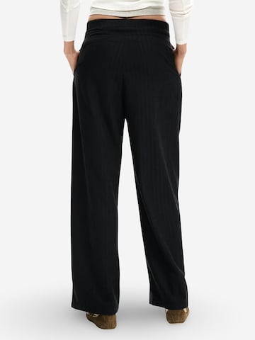 regular Pantaloni 'PANT_MERLI 26SWPW31' di Desigual in nero