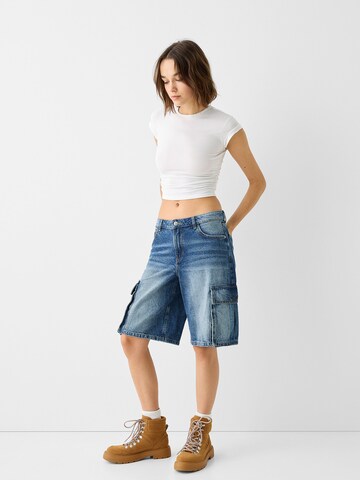 Bershka Loose fit Cargo Jeans in Blue