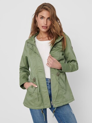 Parka di mezza stagione 'LORCA' di ONLY in verde: frontale