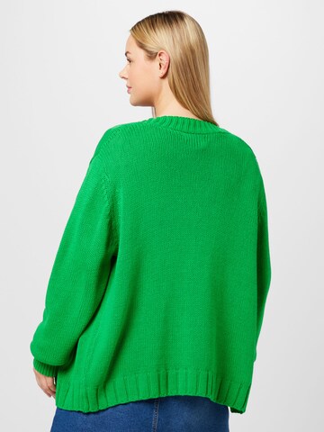 Cardigan 'MILLE' ONLY Carmakoma en vert