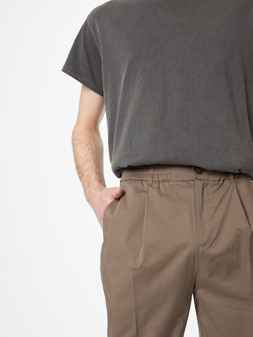 SCOTCH & SODA Tapered Bukser med fals i grå