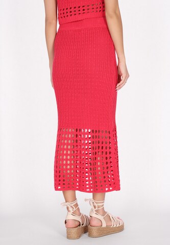 IZIA Skirt in Red