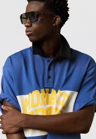 Bershka Póló 'CLUB MONACO' - kék