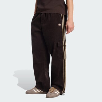 ADIDAS ORIGINALS - Loosefit Calças cargo 'Adicolor' em castanho: frente