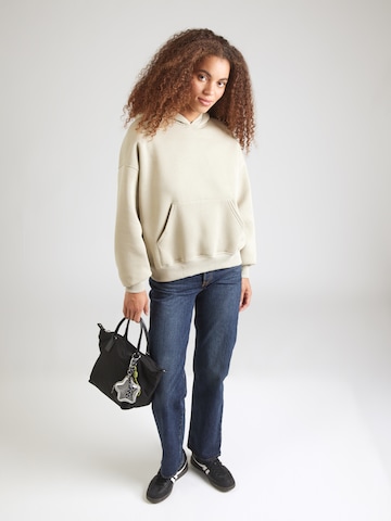 Gina Tricot Свитшот в Серый
