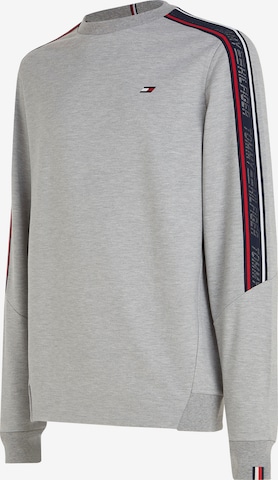 Tommy Hilfiger Sport Sweatshirt in Grau: predná strana