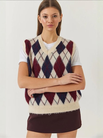 Pullover di Bianco Lucci in beige