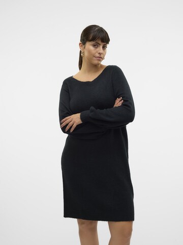 Abito in maglia 'CLEFILE' di Vero Moda Curve in nero: frontale