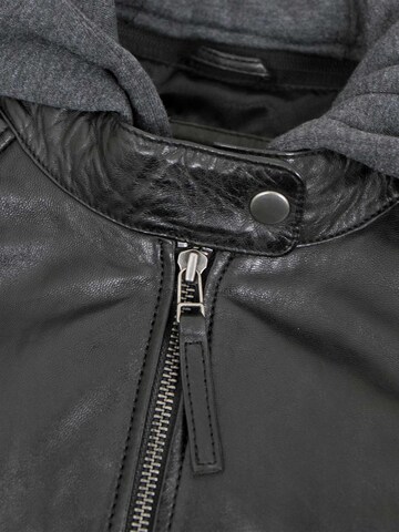 Jilani Between-Season Jacket 'Iris' in Black