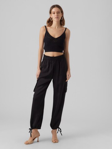 VERO MODA Loose fit Cargo trousers 'Josh' in Black