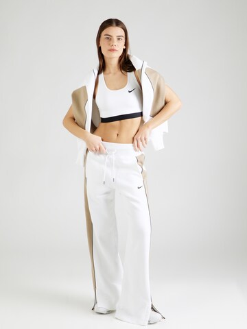Nike Sportswear Široke hlačnice Hlače 'FLC PHX' | bela barva