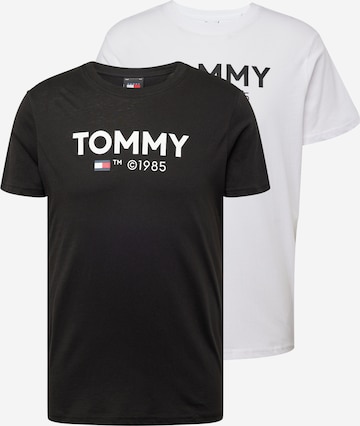 Tricou de la Tommy Jeans pe negru: față
