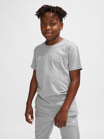 T-Shirt 'Go 2.0' Hummel en gris