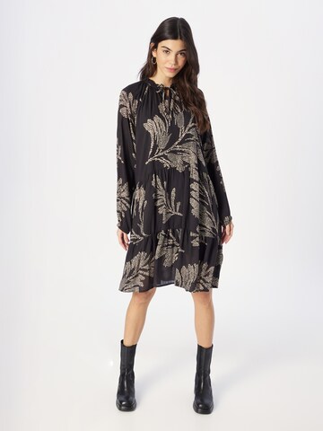 Smith&Soul Dress in Grey: front