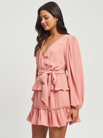 Willa Φόρεμα 'LYNNEY' σε ροζ: μπροστά
