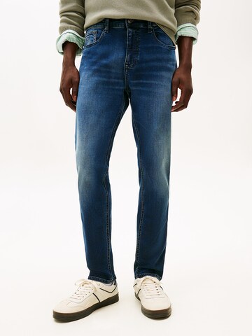 Coupe slim Jean 'Austin' Tommy Jeans en bleu : devant