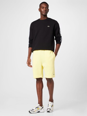 LACOSTE Regular Shorts in Gelb