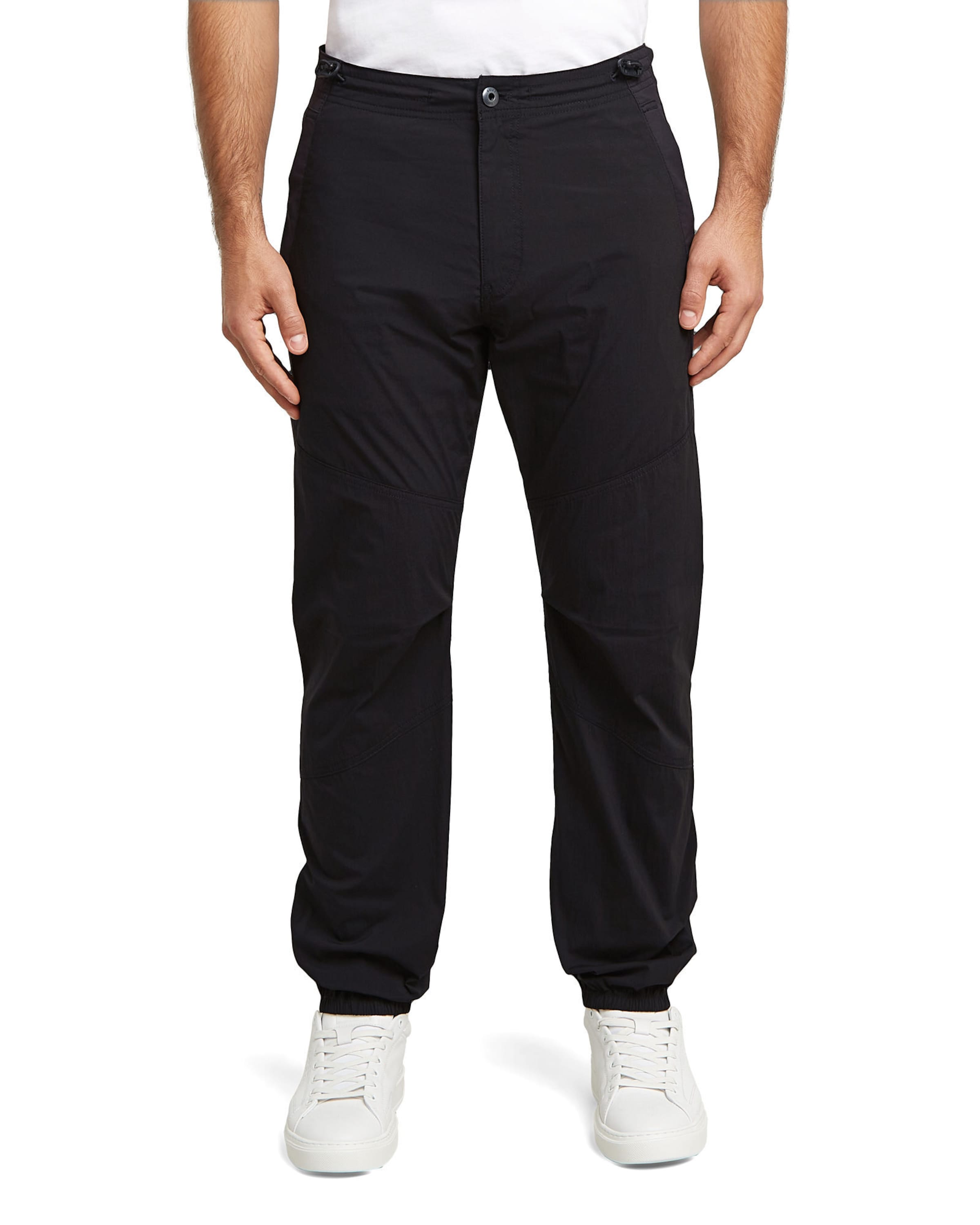 G-STAR Tapered Pants in Black: front