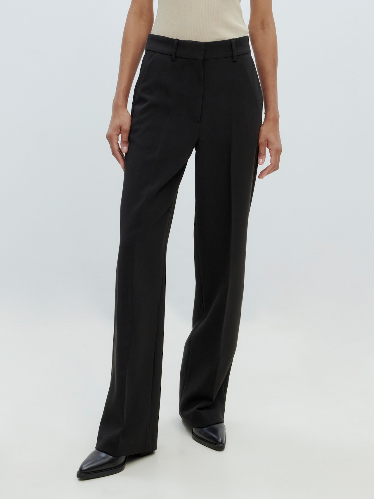 EDITED Pantaloni 'Lavea' nero