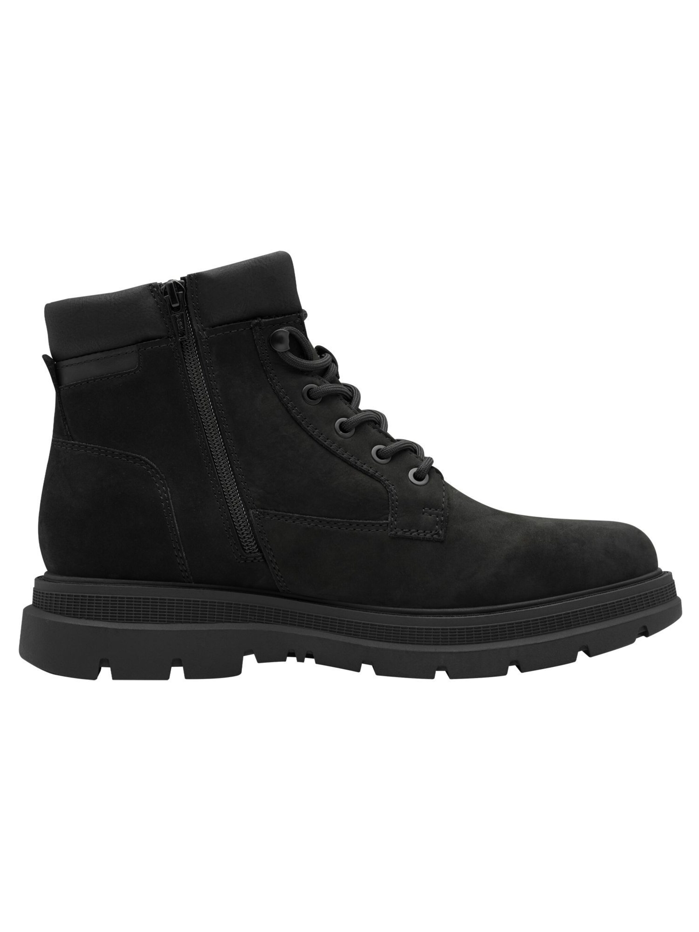 s.Oliver - Botas com atacadores em preto