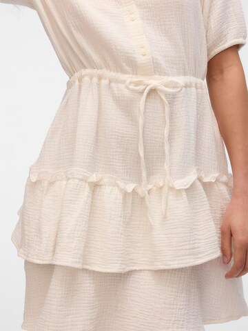 Robe-chemise 'VMNatti' VERO MODA en blanc