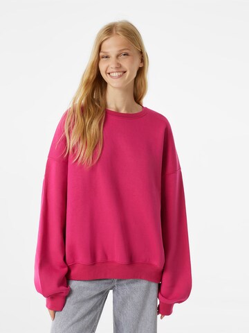 Bershka Sweatshirt in Pink: predná strana