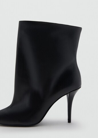 MANGO Ankle Boots 'Cam' in Black