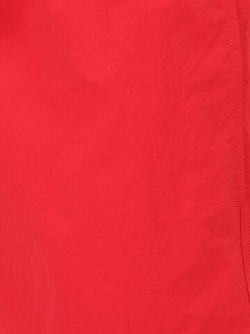 Champion Authentic Athletic Apparel Zwemshorts in Rood