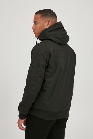 !Solid Windbreaker 'Tilly Sporty' in Grün