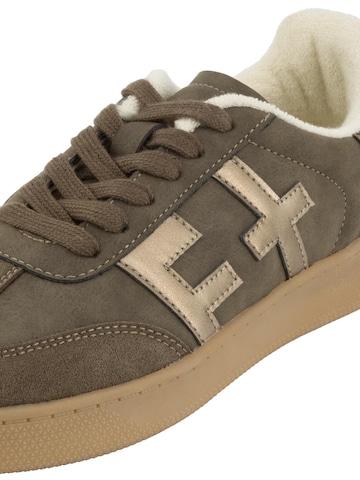 Piece Of Mind Sneaker low 'Basic'‌‌‌‌‌ in Braun