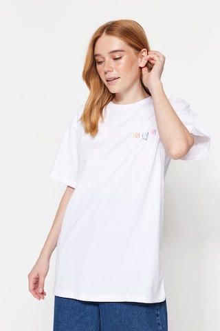 Trendyol Shirt in White