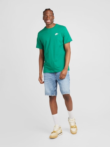 Nike Sportswear Klasický střih Tričko 'CLUB' – zelená