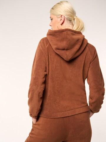 ABOUT YOU x Laura Giurcanu Sweatshirt 'Jasmin' in Brown