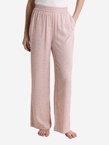 Pantaloncini da pigiama 'Aeden' di ETAM in rosa: frontale