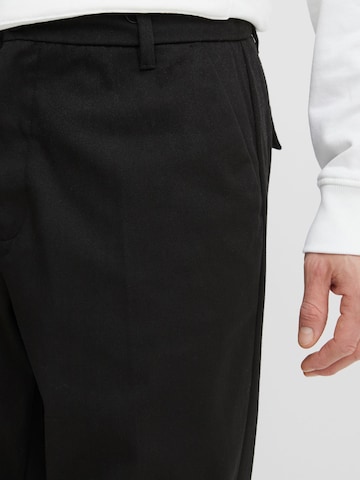 !Solid Regular Chino ' Alann ' in Zwart