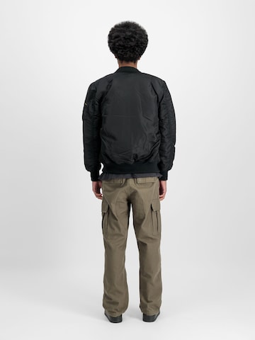 ALPHA INDUSTRIES - Casaco meia-estação 'Ma-1 VF 59' em preto