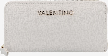 VALENTINO Portemonnee 'Divina' in Grijs: voorkant