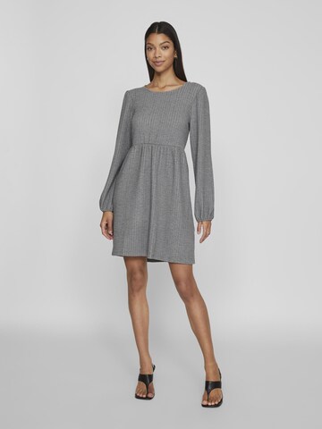 VILA Kleid in Grau