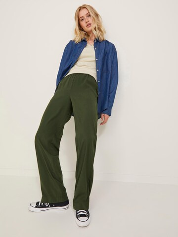 JJXX Zvonové kalhoty Kalhoty 'Poppy' – zelená