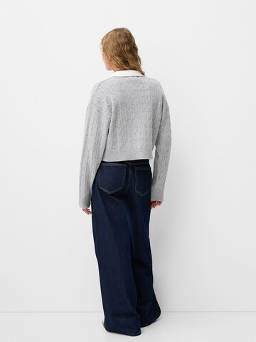 Pull-over Bershka en gris