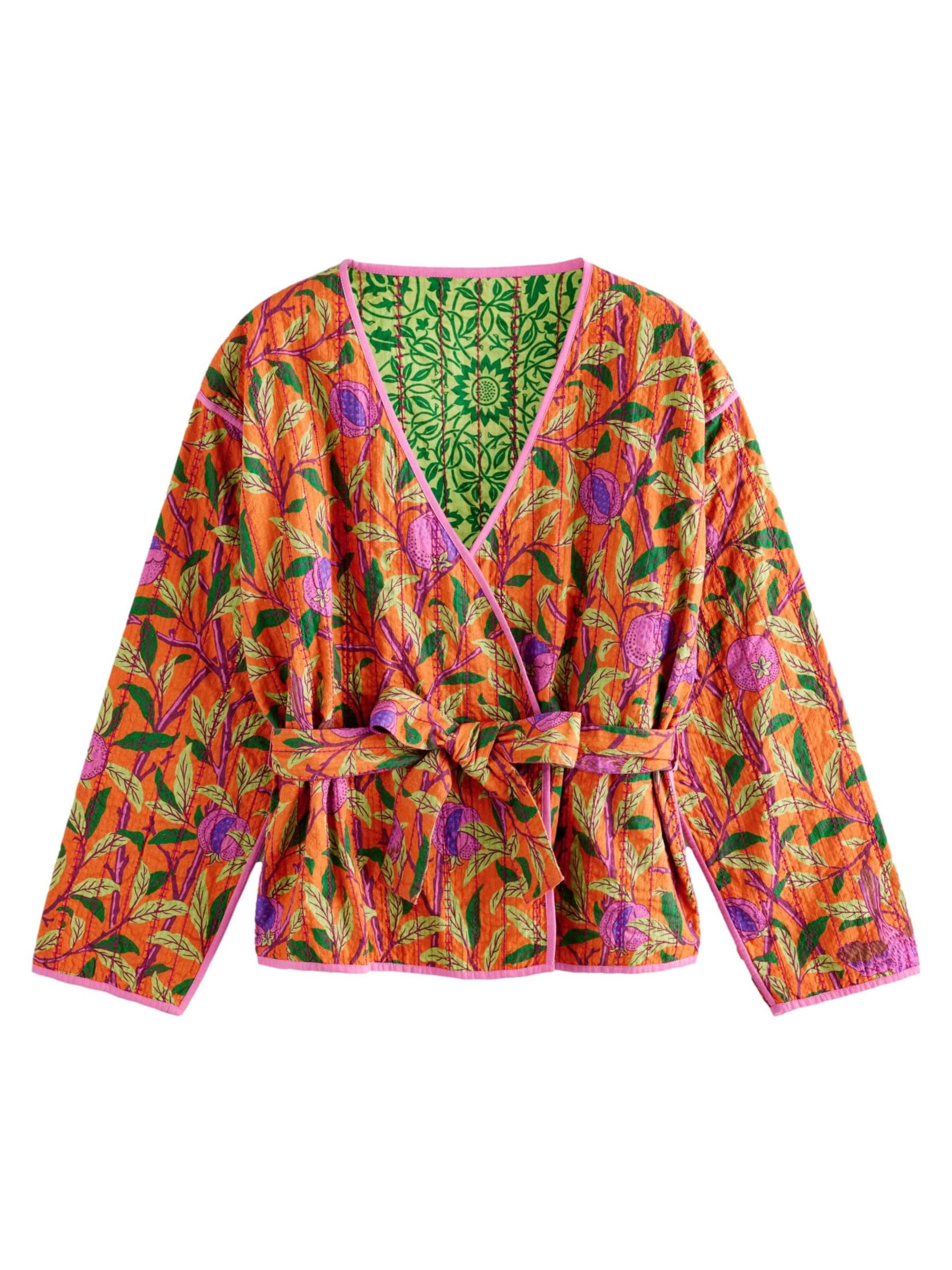 Next Кимоно в кафяво: отпред