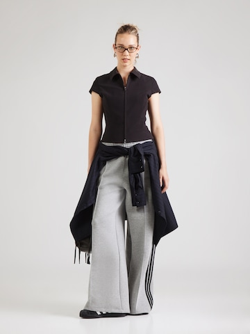 ADIDAS ORIGINALS Wide leg Broek 'SPACER 3S' in Grijs