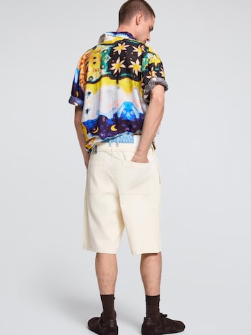 Desigual Loosefit Kalhoty 'Bermuda' – bílá