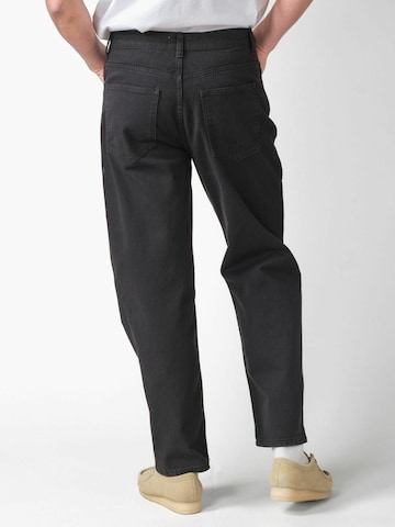 Klitmøller Regular Trousers ' Bastian ' in Black