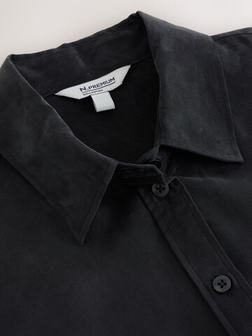 Next Bluse 'N.Premium' in Schwarz